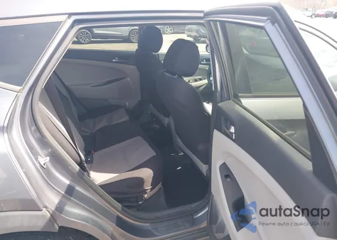 2016 Hyundai Tucson Se z USA, uszkodzony, nr VIN KM8J33A44GU088791